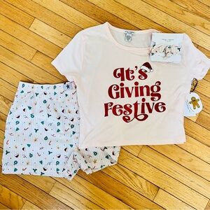 Christmas Festive Pajama Top Shorts & Scrunchie Set NWT